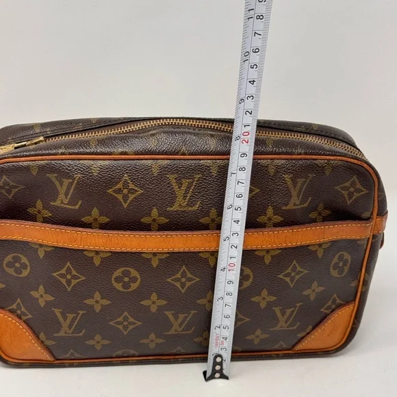💯Authentic LOUIS VUITTON MONOGRAM VINTAGE COMPIEGNE 28 CLUTCH - Picture 10 of 10
